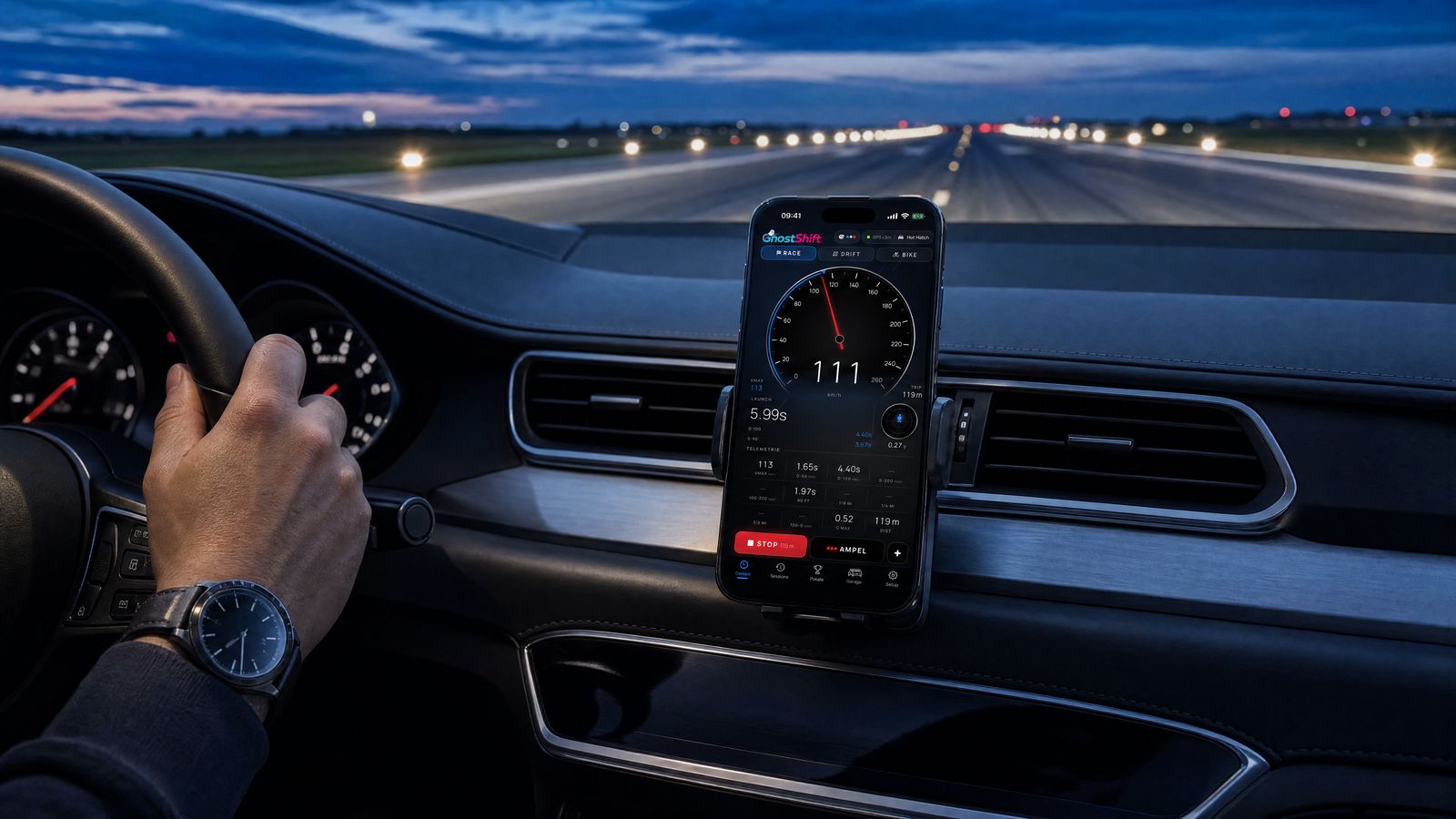 Edles Interieur zur blauen Stunde auf einer Startbahn, das iPhone zeigt das Design Autobahn